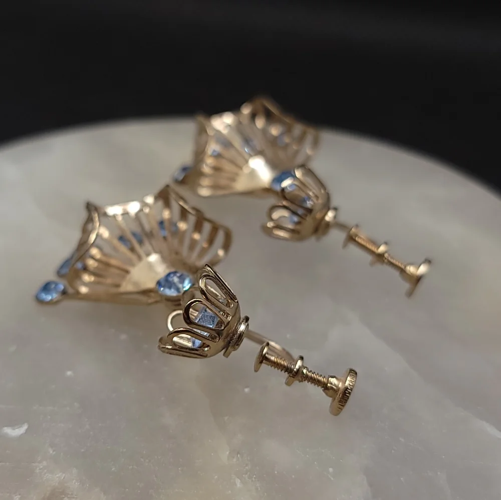 Vintage 1950's Floral Rhinestone Screwback Earrings